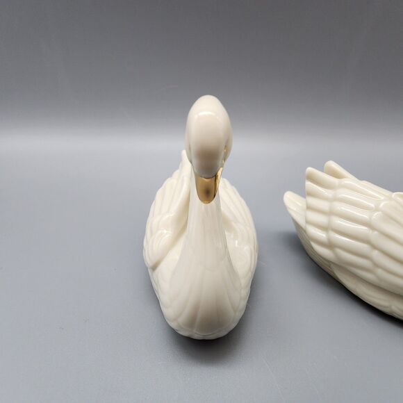 Lenox Swan Figurine Place Card Holder / Cake Topper Figure Gold Trim Vintage 2 - Picture 8 of 12